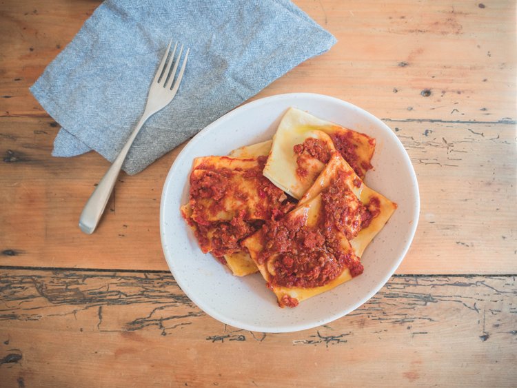 Spinach & Ricotta Ravioli with Vegan Bolognese | Eat Yourself Green